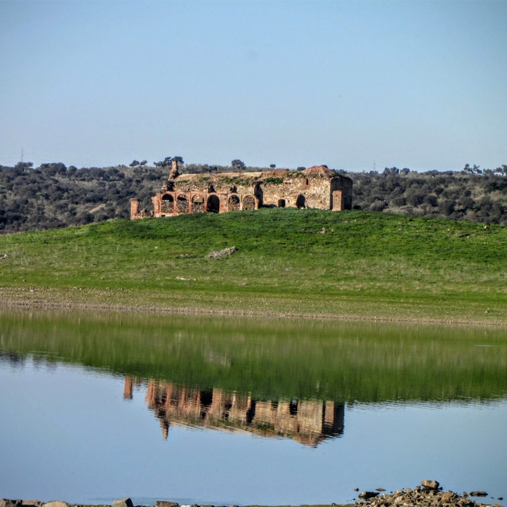Ermita de la Magdalena o El Templaero en Puebla de Alcocer.